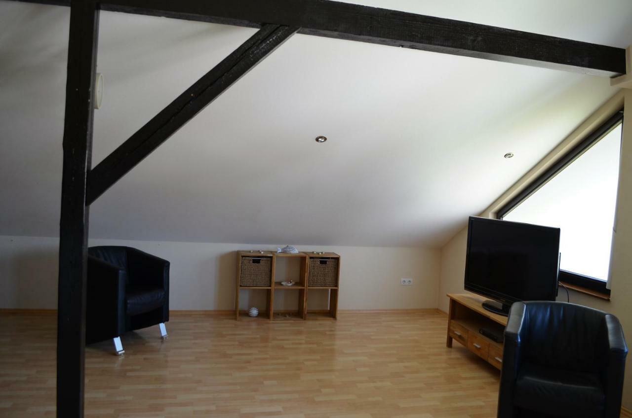 Beim Hooch "Schindelloft" Apartment Brucktal Exterior photo